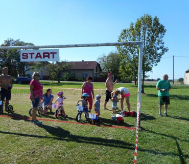 Rozloučení s prázdninami - dětský cyklozávod ČINĚVÁČEK 29. srpna 2015