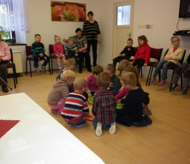 Vystoupení dětí z MŠ v klubu důchodců 16. dubna 2014