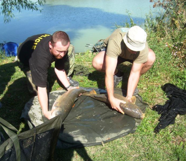 Závody 30 na rybníce Zásadník 7. září 2013