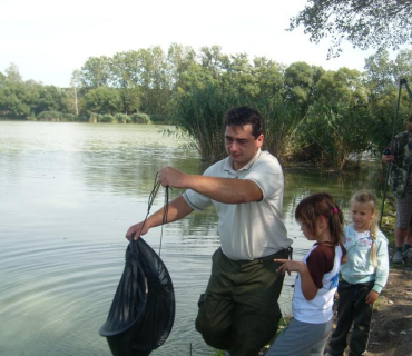 Závody 30 na rybníce Zásadník 7. září 2013