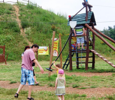 Šťastná země 30.6.2012