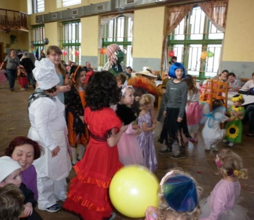 Maškarní karneval 18.3.2012