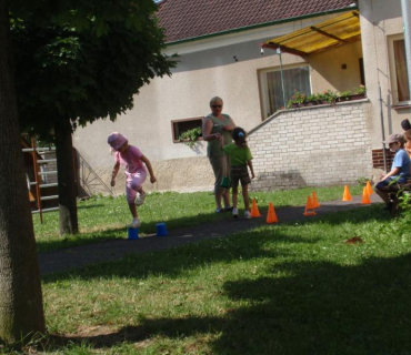 Ve školce - závody 2011