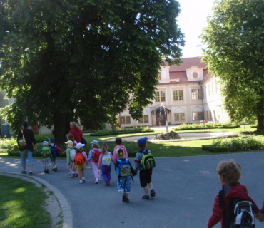 Výlet - bludiště, prolézačky 2011