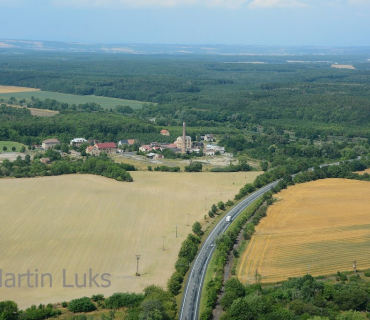 Setkání sběratelů historických vozidel - foto Martin Luks dron